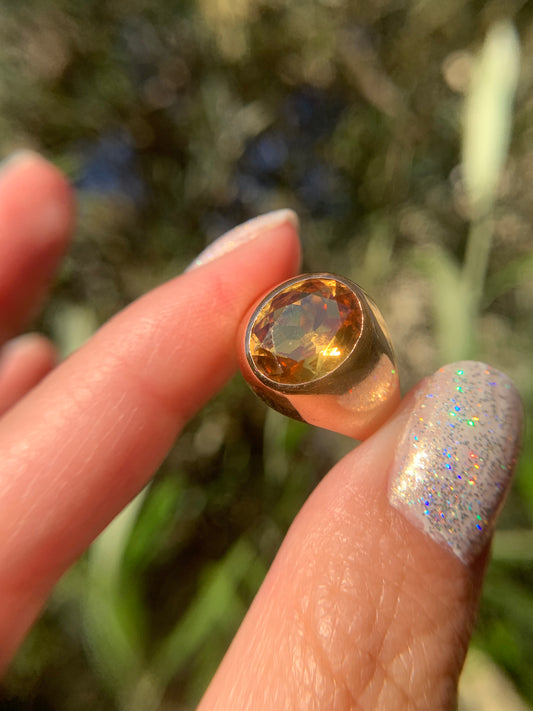 "Dandelion wine" 14k yellow gold flush-set yellow sapphire