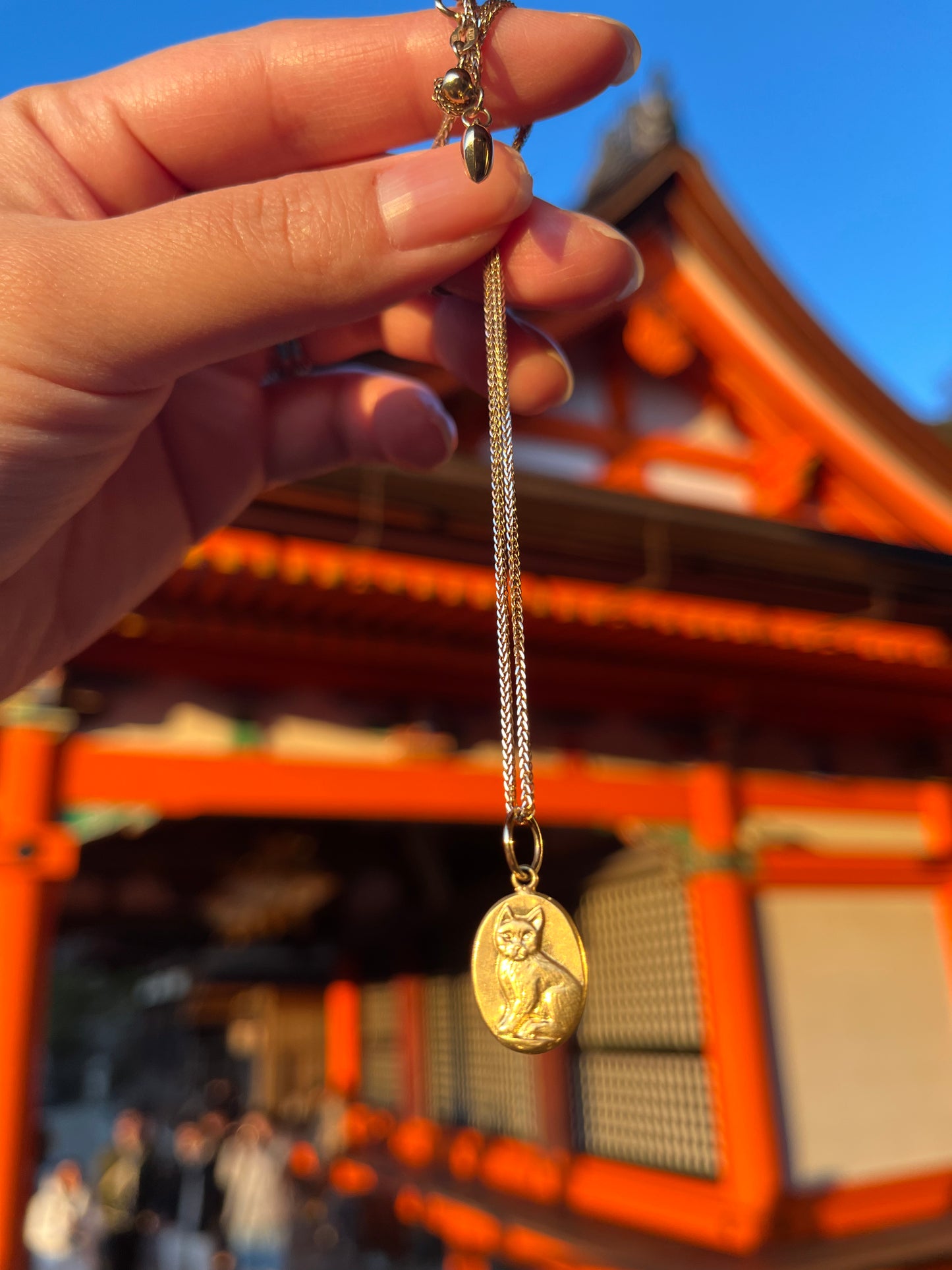 14k or 18k gold Neko Medallion (Made to Order)