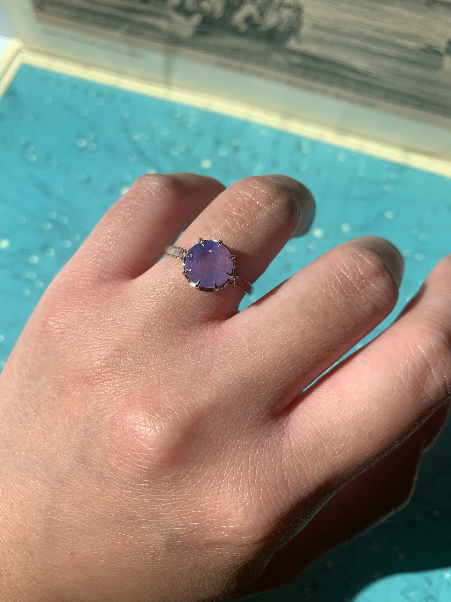 18k "Aurora" restored French ring with 2.68ct opalescent sapphire, in white gold and platinum (antique, only one available)