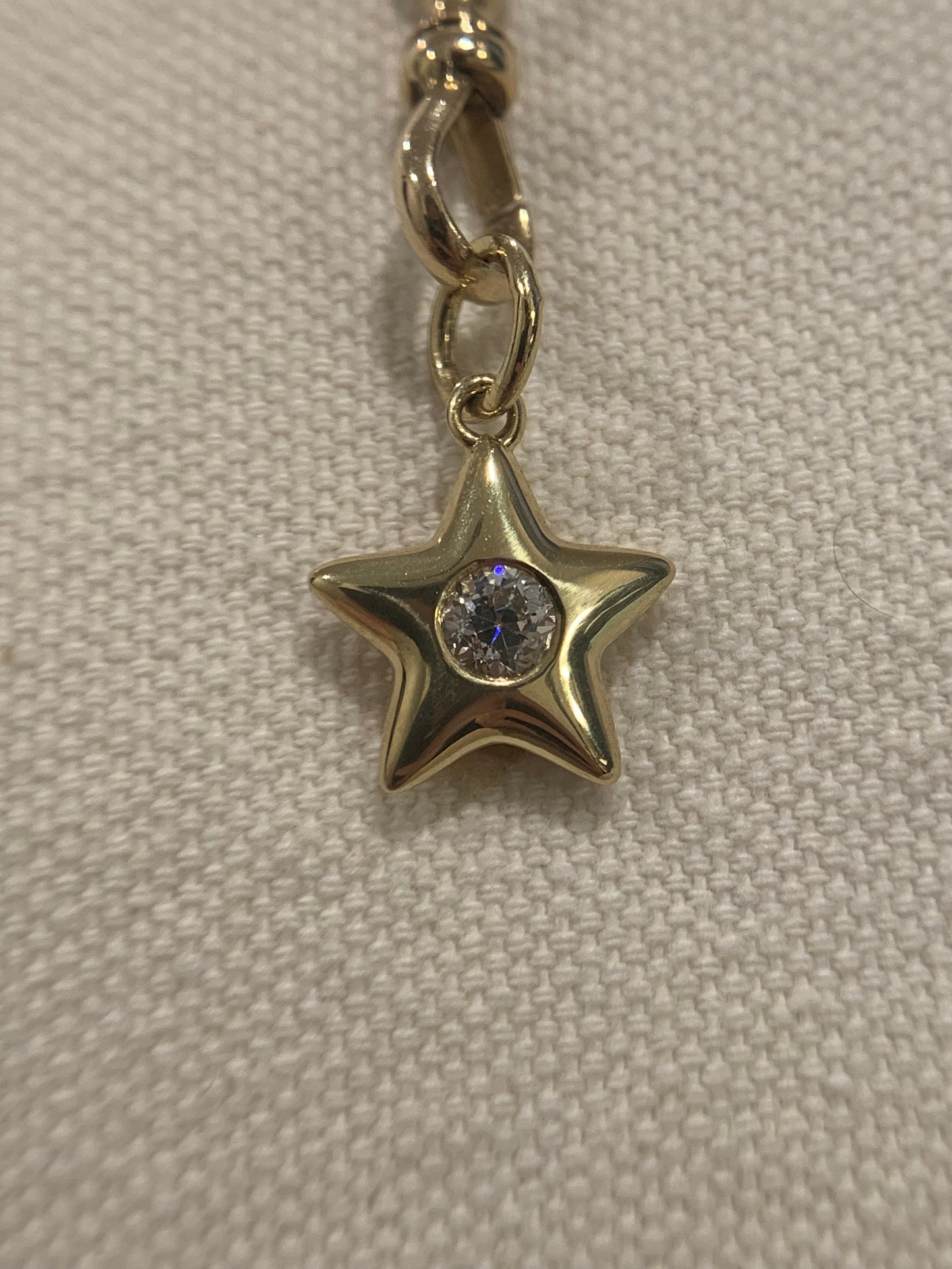 Robin custom order - Star A. 0.35ct H-J near colorless, eye clean, open culet OEC in a shiny finish 18k yellow gold Little Star
