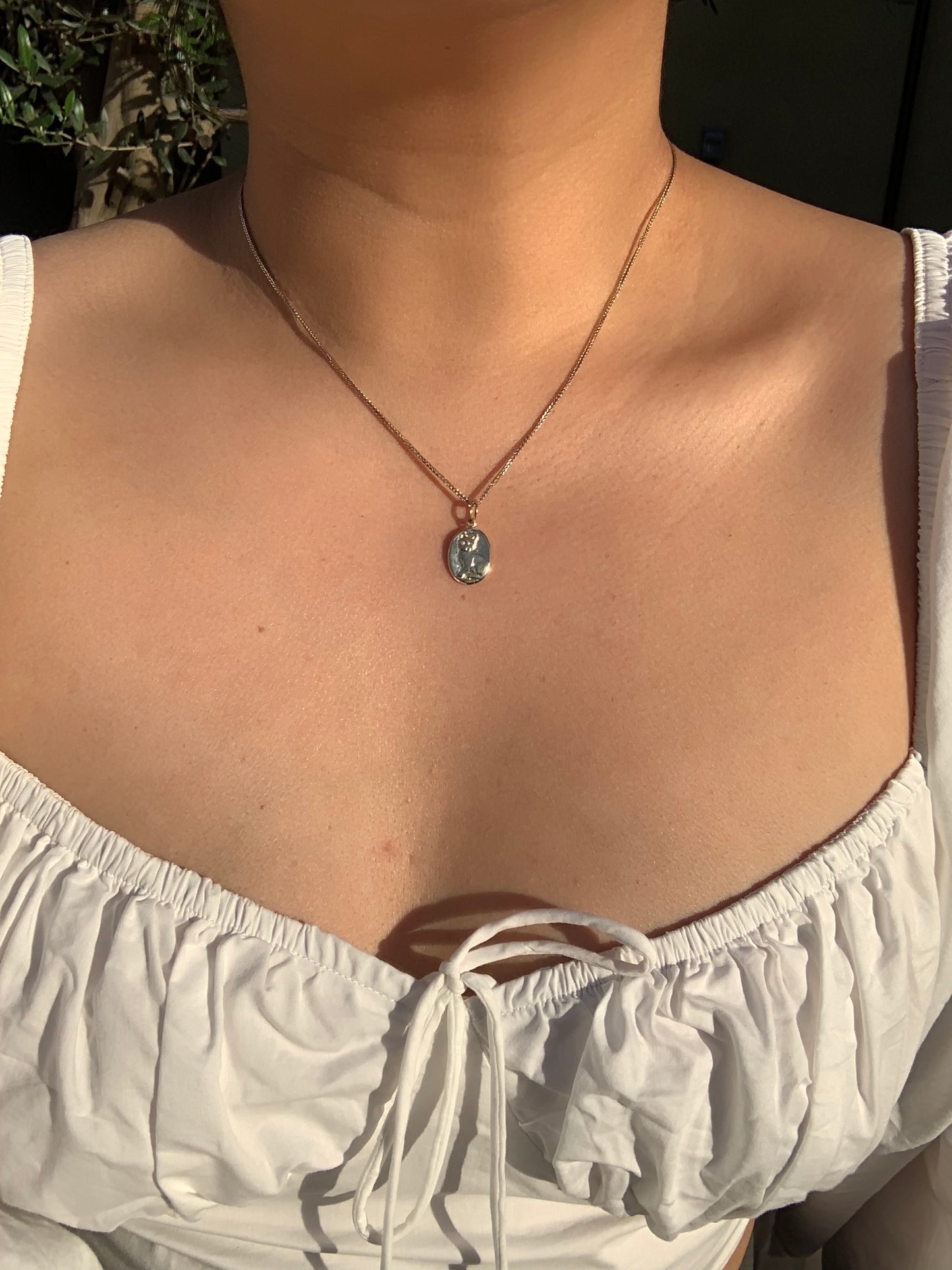 14k or 18k gold Neko Medallion (Made to Order)