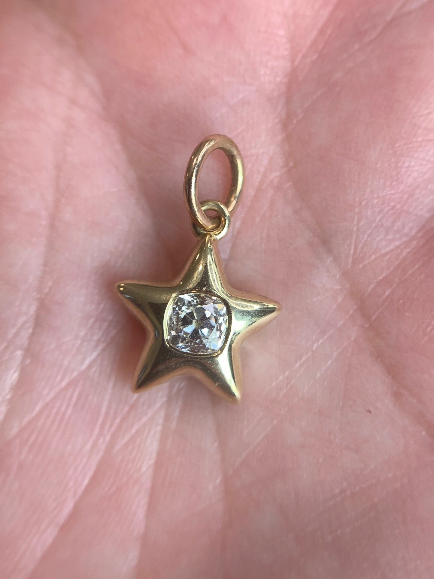 Ally C. custom order - Star D. 0.55ct OMC diamond in 18k yellow gold Mother Star- shiny finish