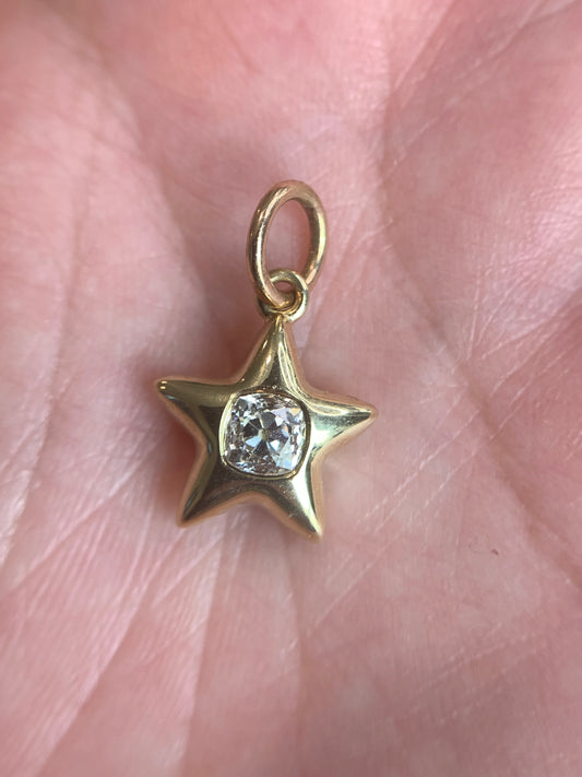 Ally C. custom order - Star D. 0.55ct OMC diamond in 18k yellow gold Mother Star- shiny finish