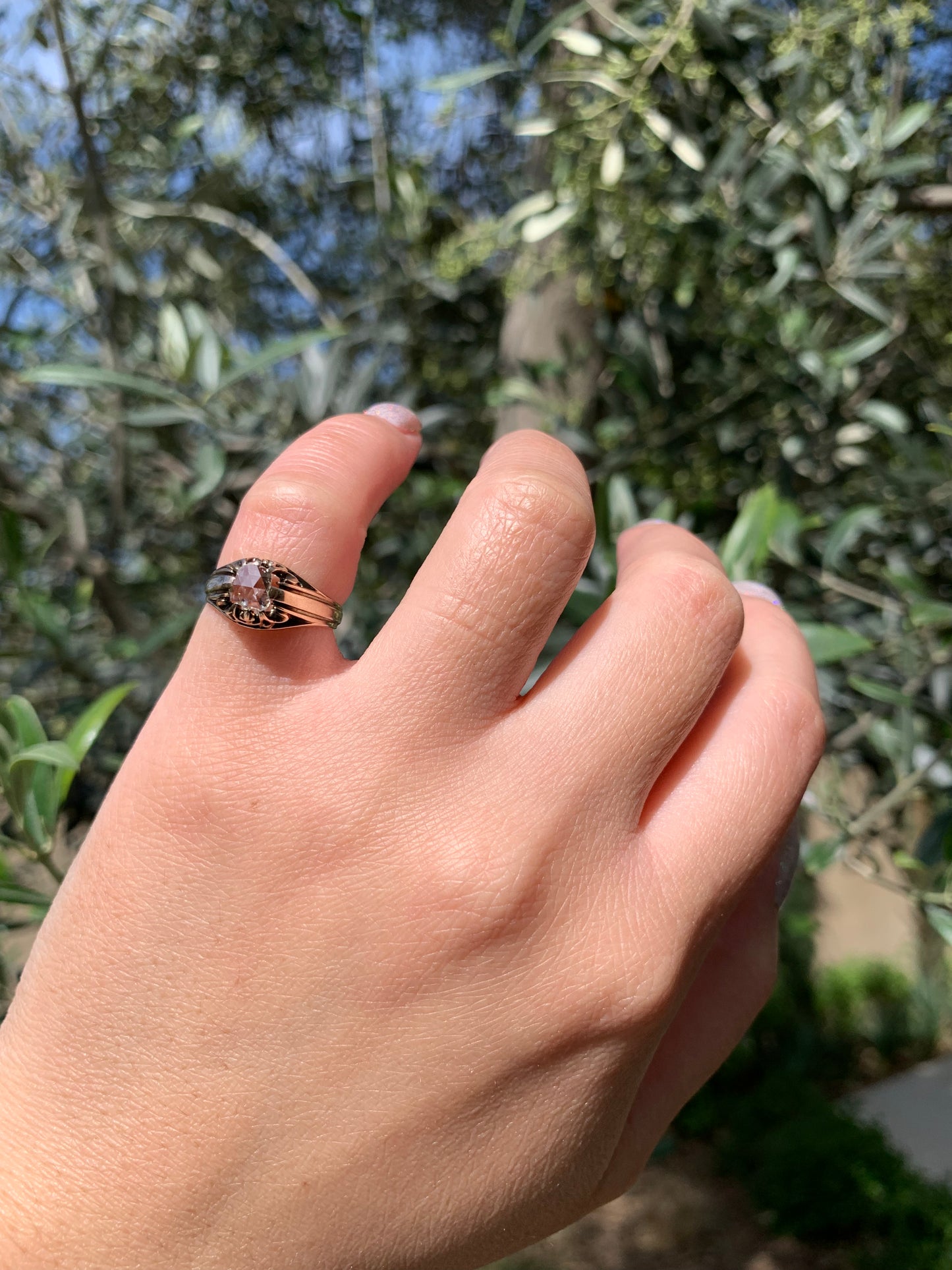 "Little dreamer" 10k rose cut diamond belcher solitaire ring