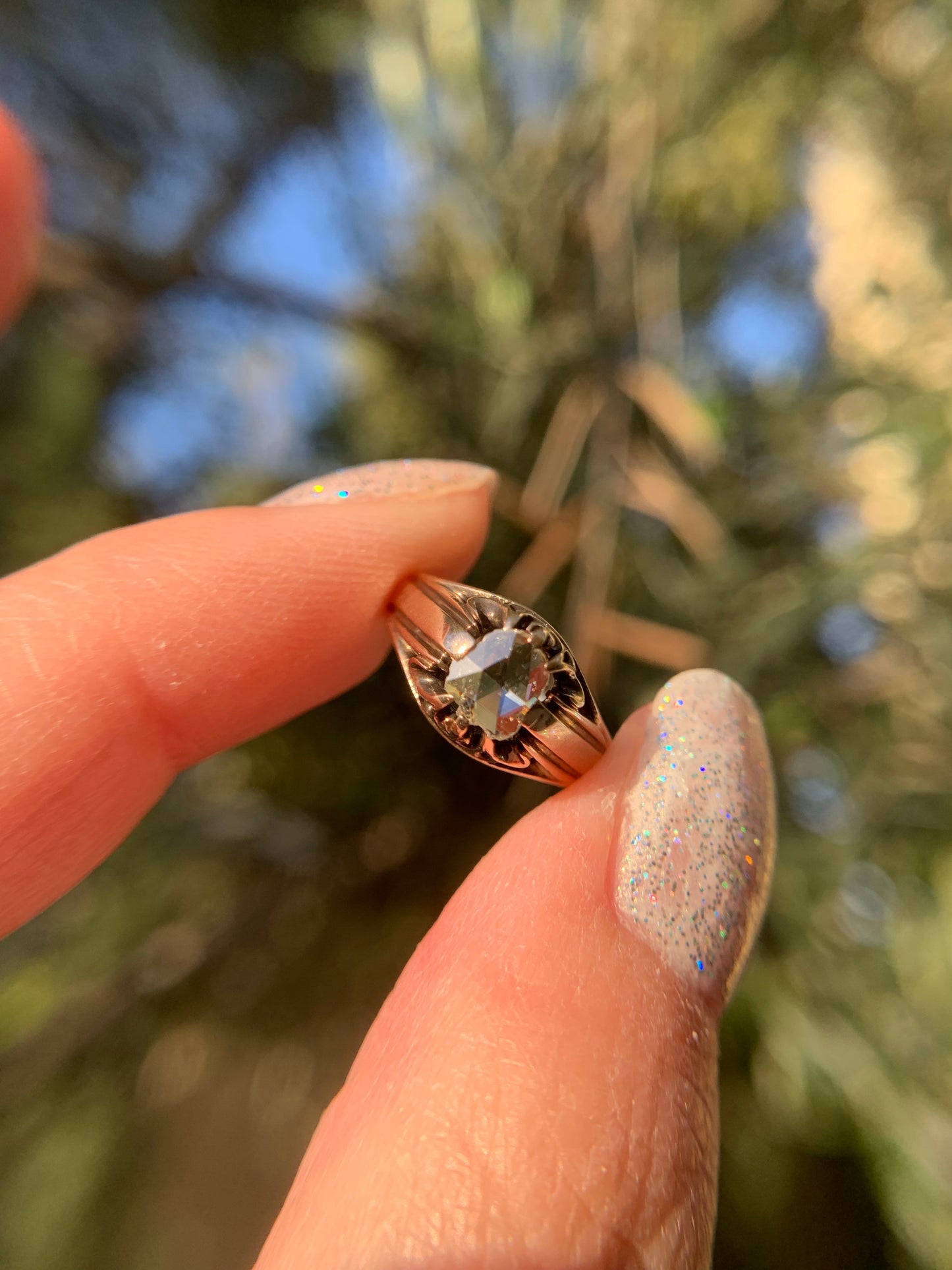 "Little dreamer" 10k rose cut diamond belcher solitaire ring