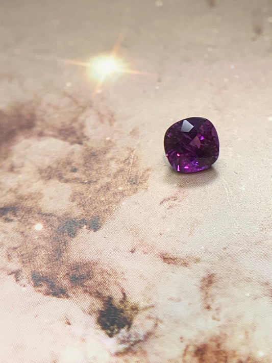 Emelee M. custom order - 0.64ct "The Little Shop of Found Things" sapphire in 18k yellow gold Mother Star- matte finish