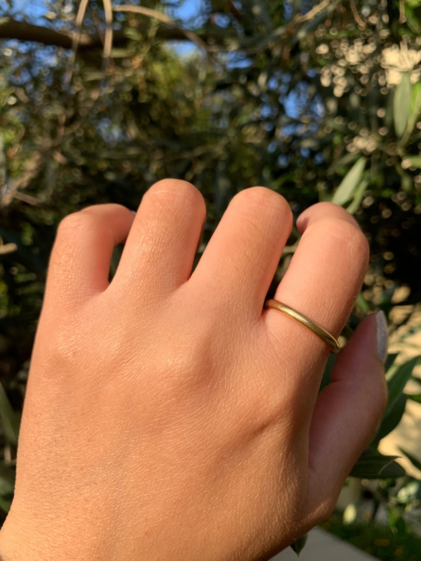 "Like a Dream" 18k yellow gold vintage stacking band