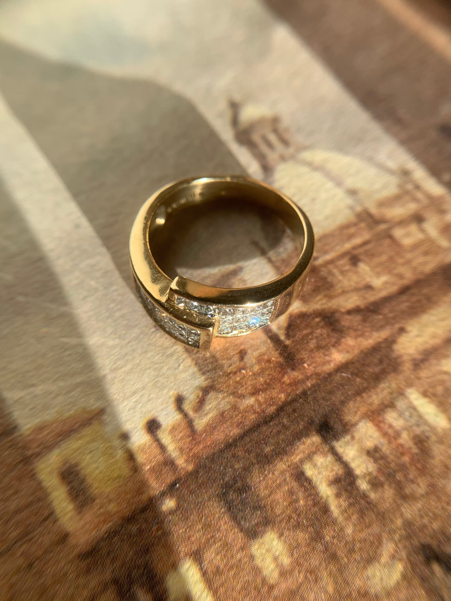 14k "Pulp Fiction" invisible set 1.5 tcw diamond ring (vintage, only one available)