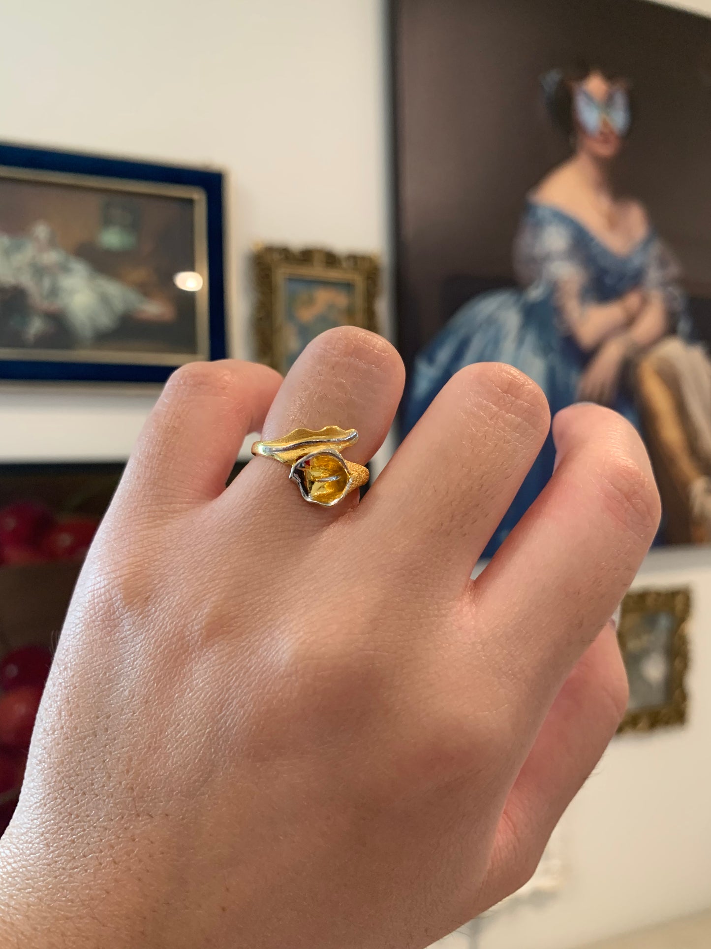 "Chalice" 22k figural calla lily ring (vintage, only one available)