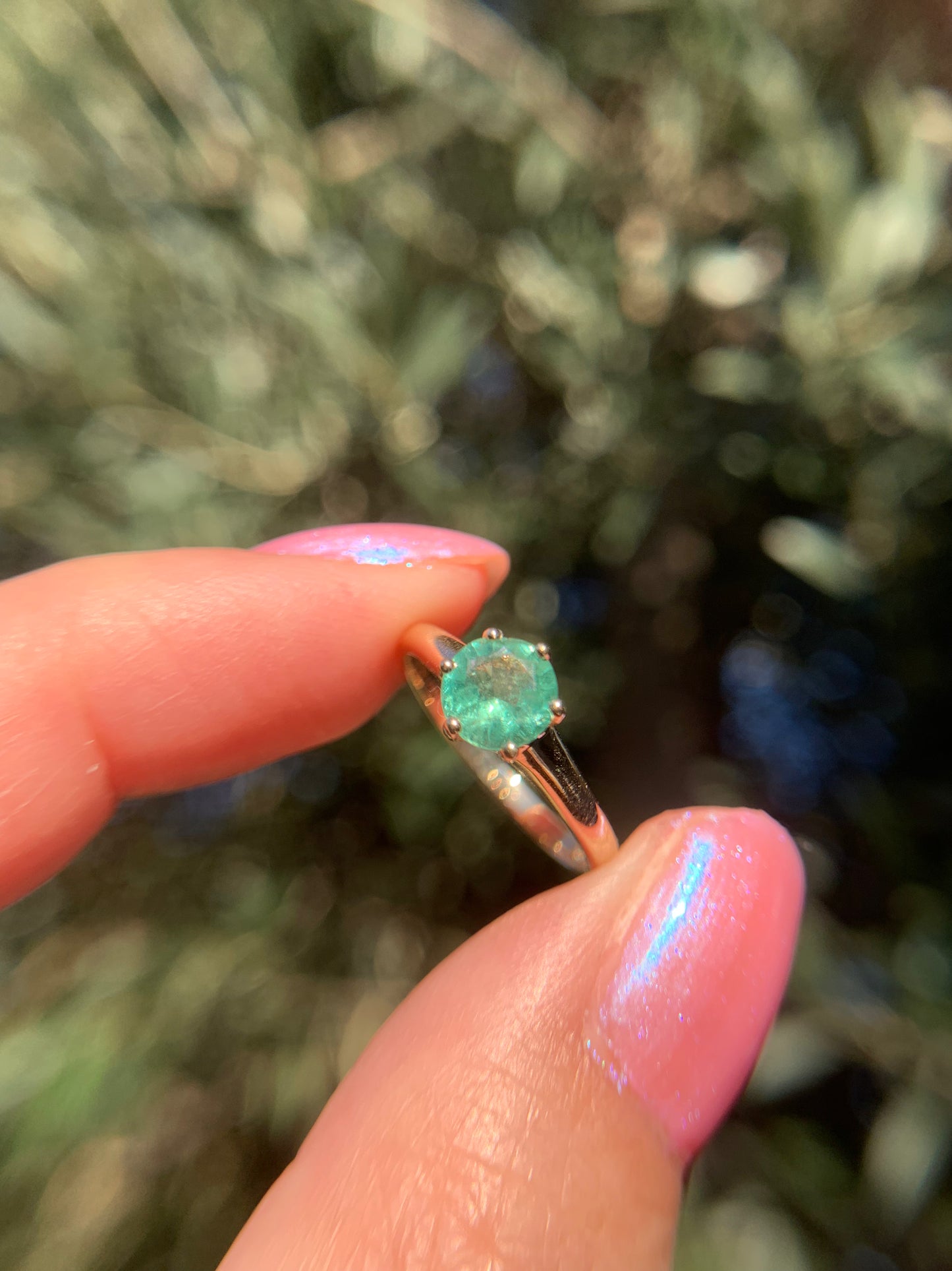 14k "The Shire" restored 0.70ct natural emerald ring in yellow gold (vintage, only one available)