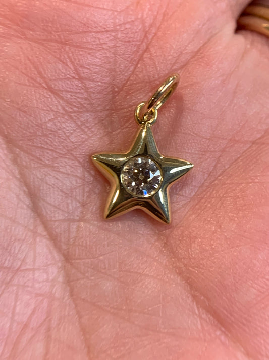 Layla C custom order - E. 0.40ct warm OEC diamond in Little Star, open culet, good faceting, small carbon inclusion factored into price