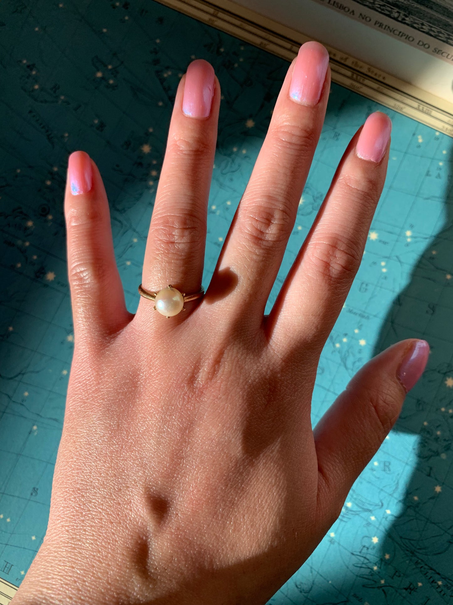 14k "Siren" pearl ring in yellow gold (vintage, only one available)